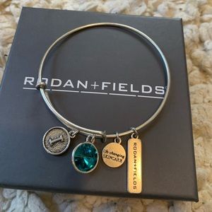 Rodan + Fields R+F Level I Silver  Turquoise Rhinestone Charm Bangle Bracelet